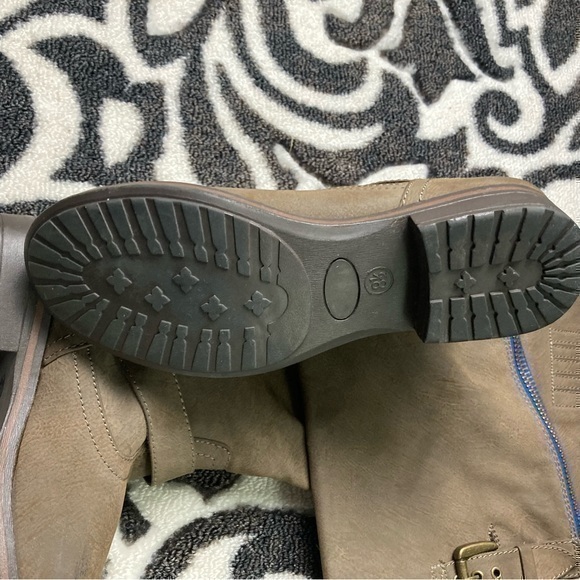 💋Tall vintage distressed brown buckle rider moto boots 👢 8.5 - Picture 4 of 7